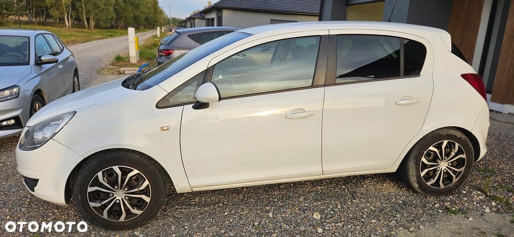 Opel Corsa 1.2 16V 111 - 11