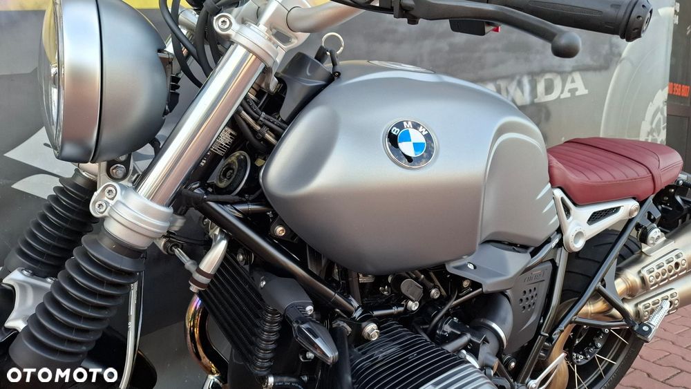 BMW R - 19