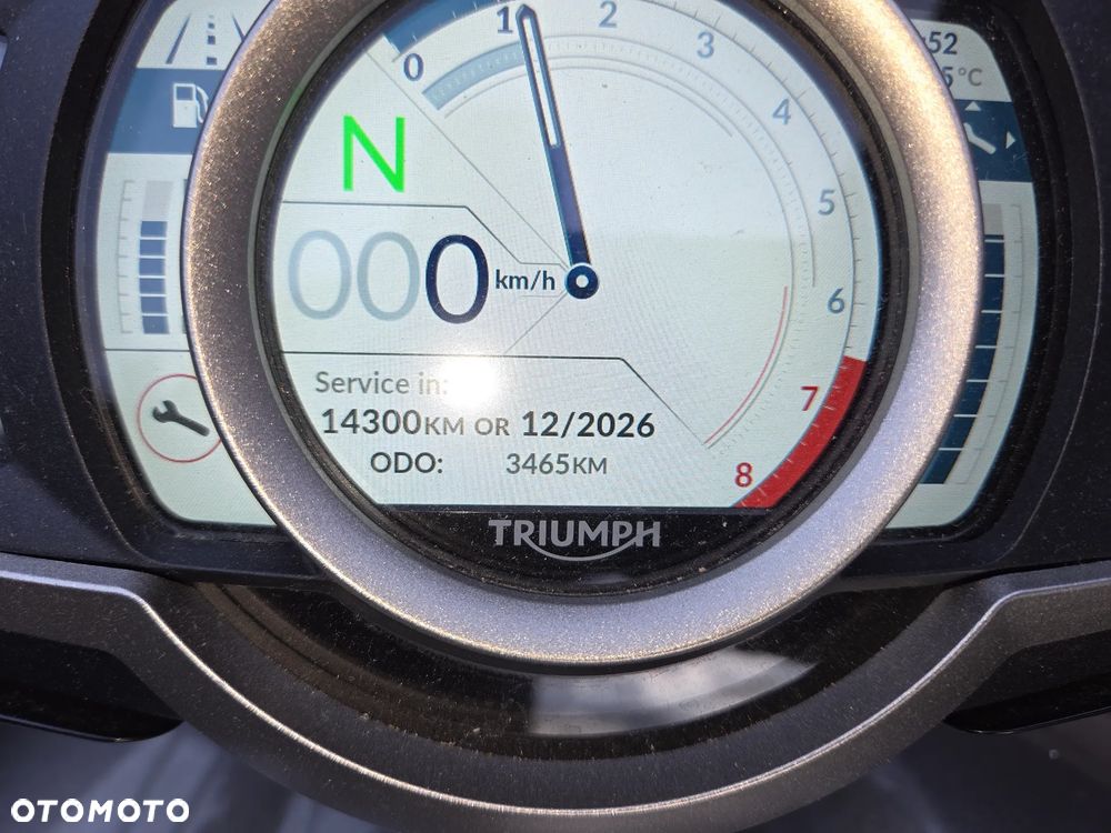 Triumph Rocket - 11