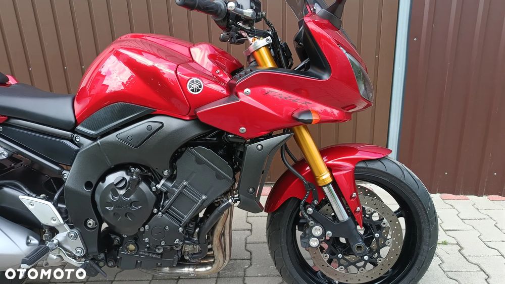 Yamaha FZ - 9