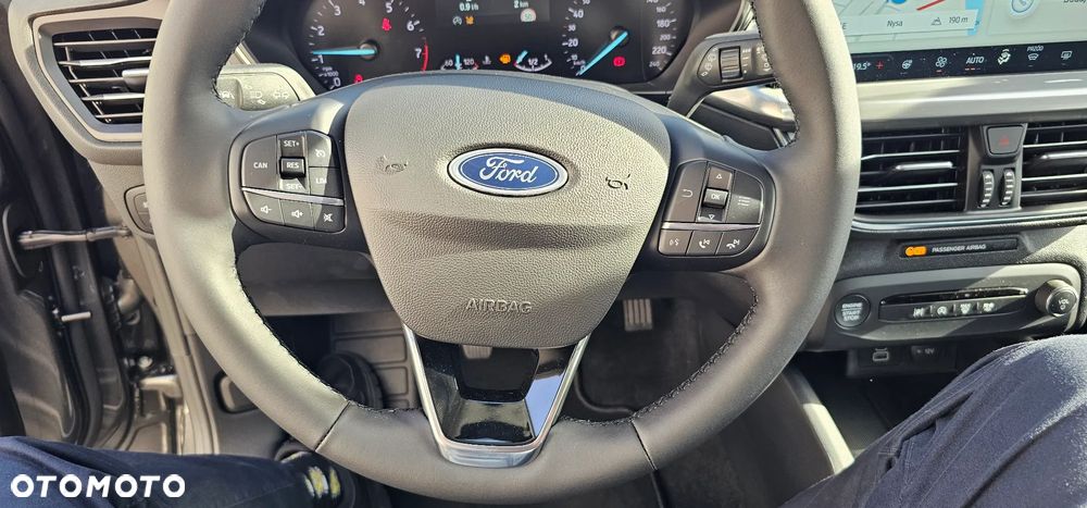 Ford Focus 1.0 EcoBoost mHEV Titanium - 11