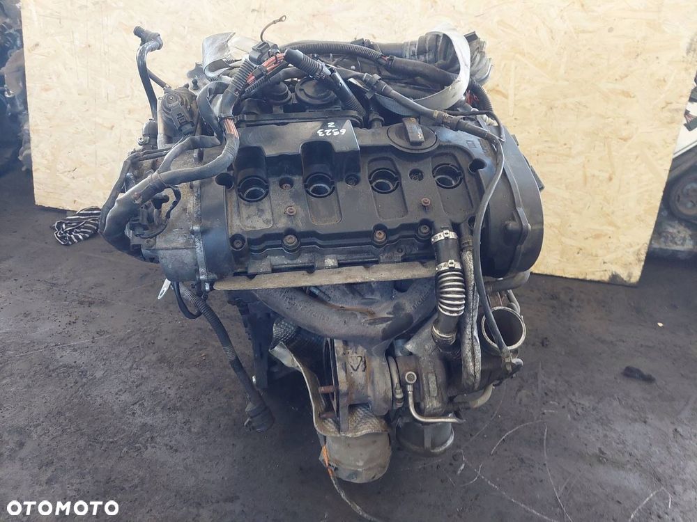 SILNIK BENZYNOWY Z TURBOSPRĘŻARKĄ AUDI A4 B7 BWT 2.0 TFSI - 3
