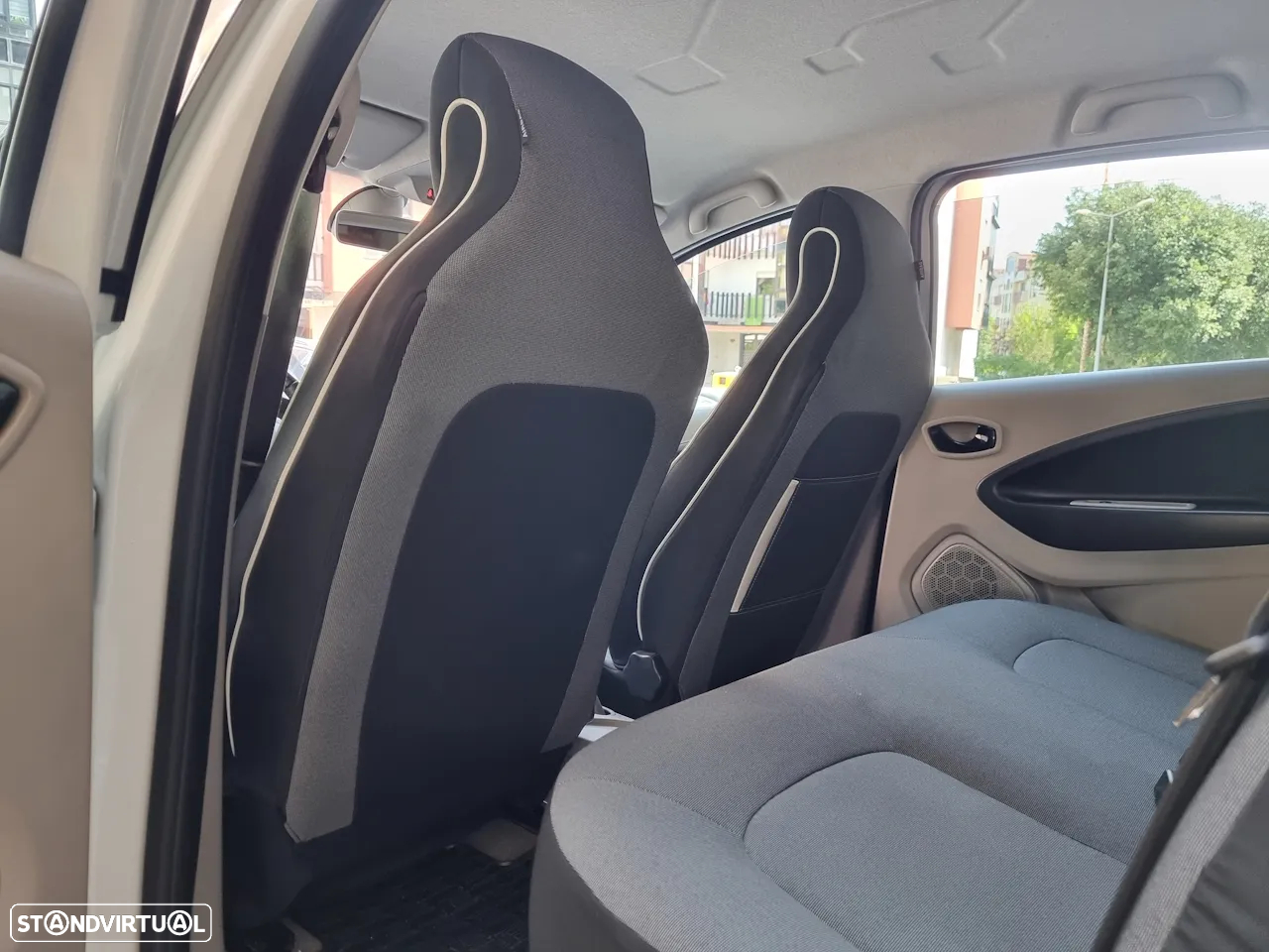 Renault Zoe (c/ Bateria) Intens - 17