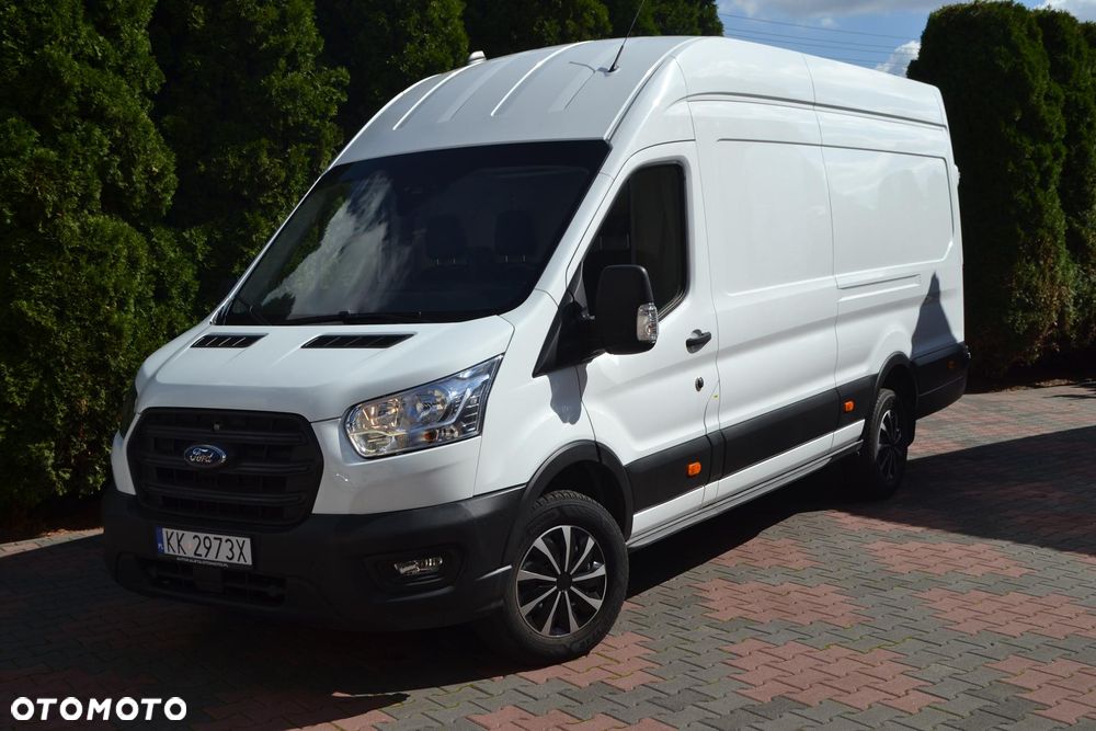 Ford Transit L4H3 RWD Trend - 11