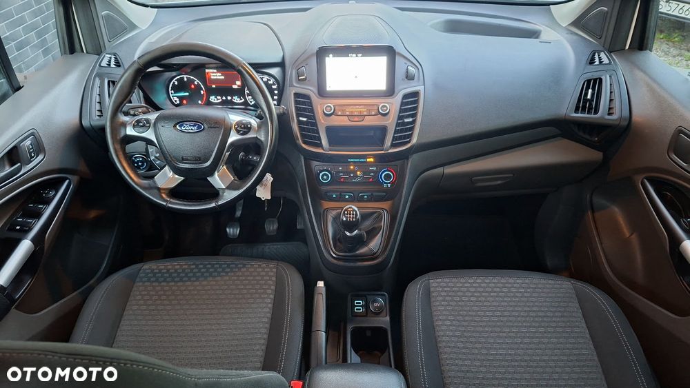 Ford Transit Connect - 15