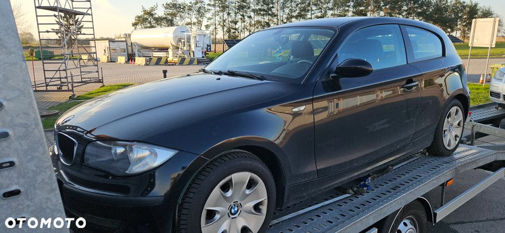 BMW Seria 1 118i - 1
