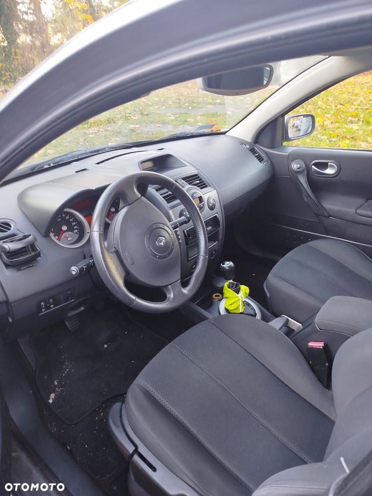 Renault Megane 1.5 dCi Pack Authentique - 4