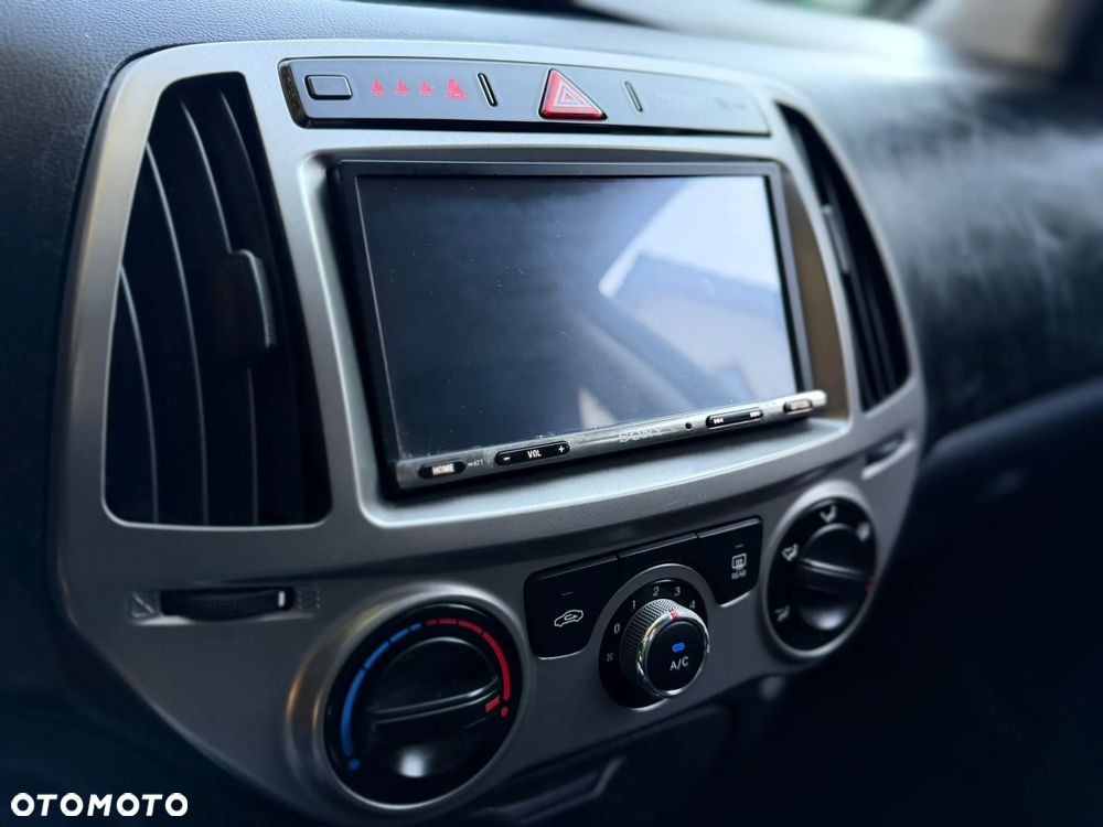 Hyundai i20 1.25 Classic - 32