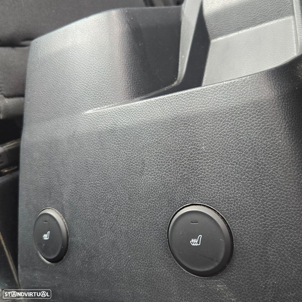 Maxus E-Deliver 3 L2H1 - 8