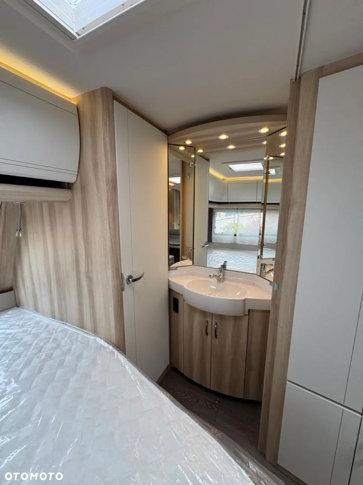 Hobby 560 KMFe De Luxe - 28