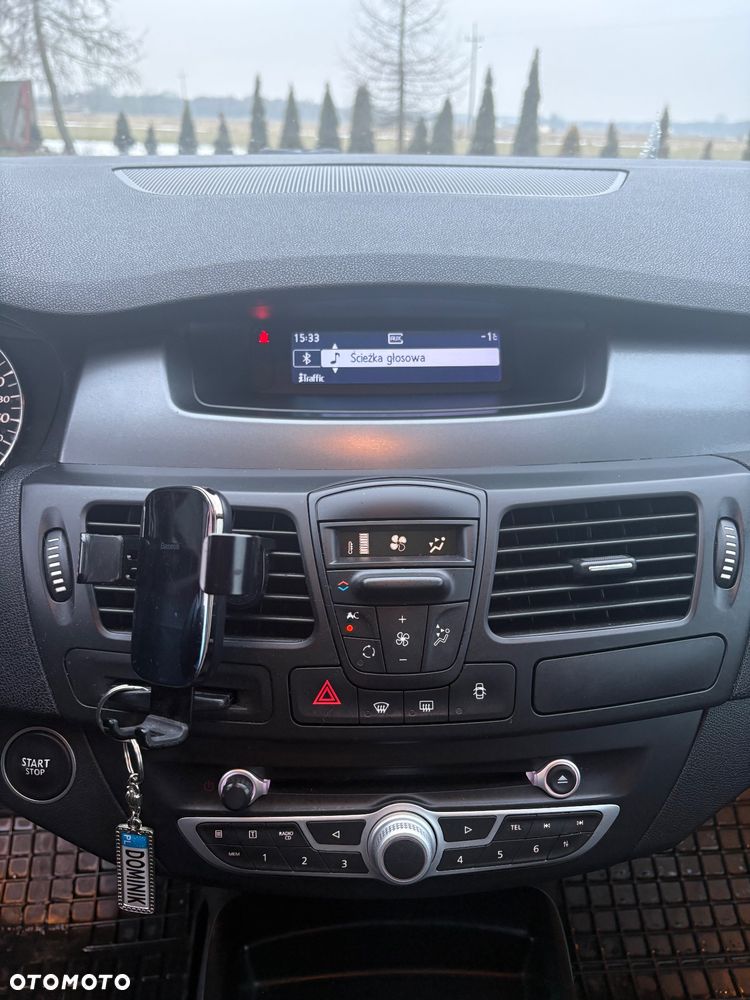 Renault Laguna 1.6 Authentique - 3