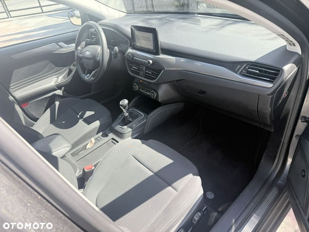 Ford Focus - 7