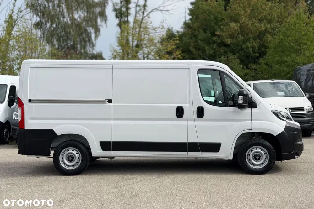 Opel Movano Furgon L2H1 - 9