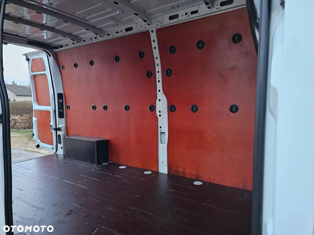 Renault Master - 25