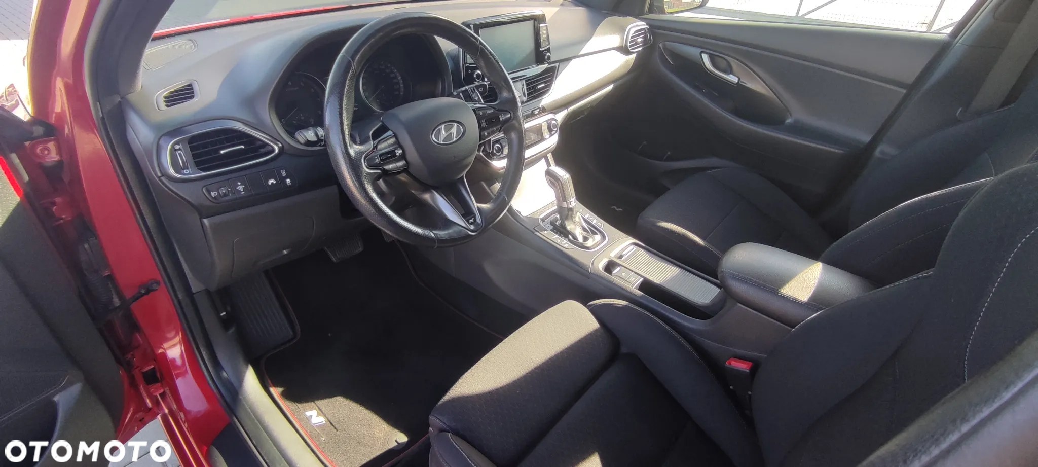 Hyundai i30 Fastback 1.4 T-GDI Premium DCT - 20