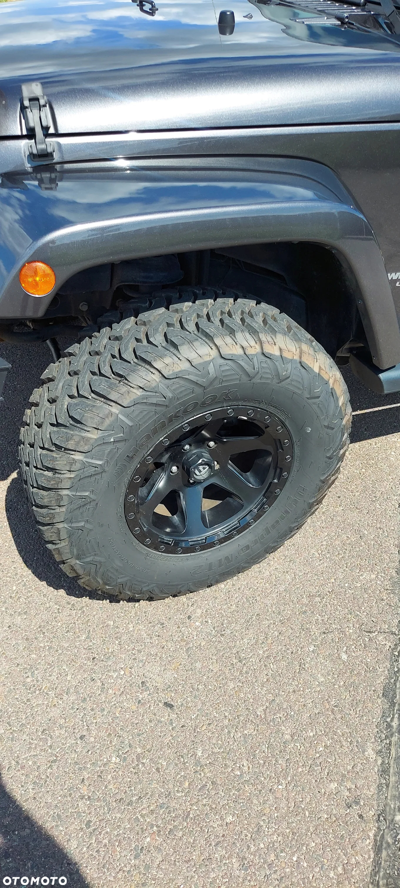 Jeep Wrangler - 12