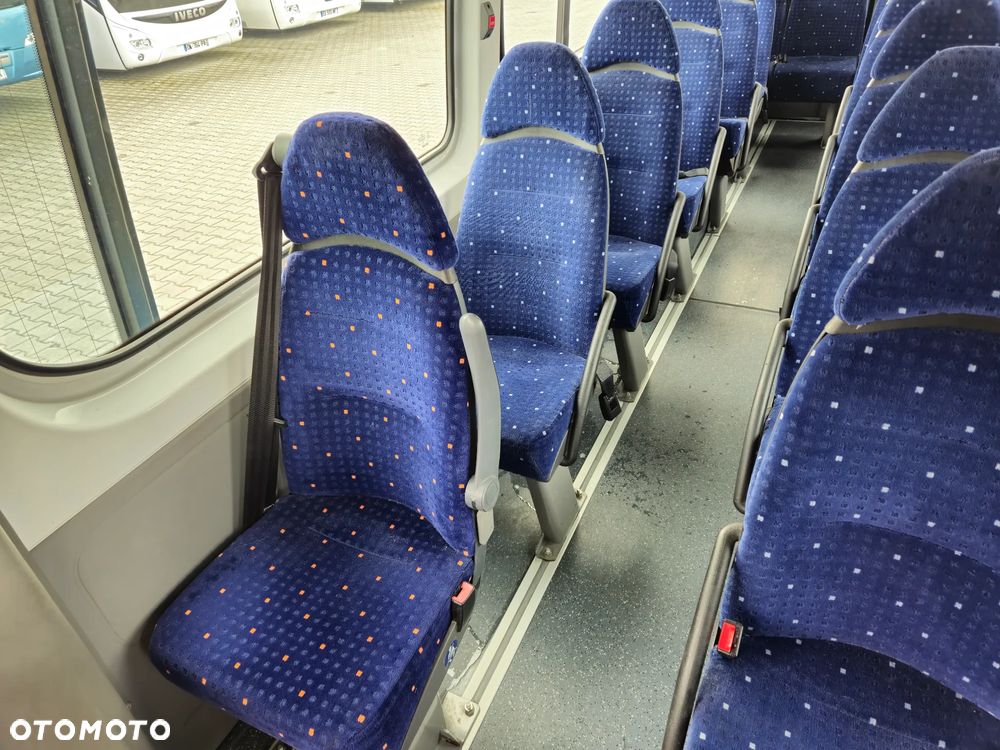 Volkswagen CRAFTER / SPROWADZONY / KLIMA / EEV - 16