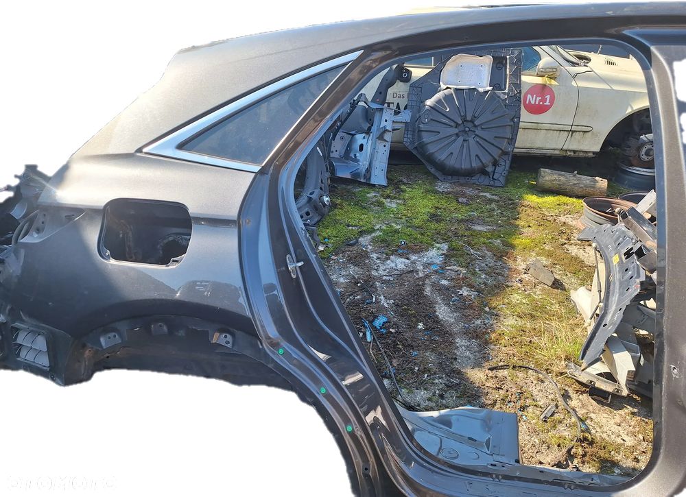 blotnik  ćwiartka tylny prawy  ds7 Crossback 717> - 4