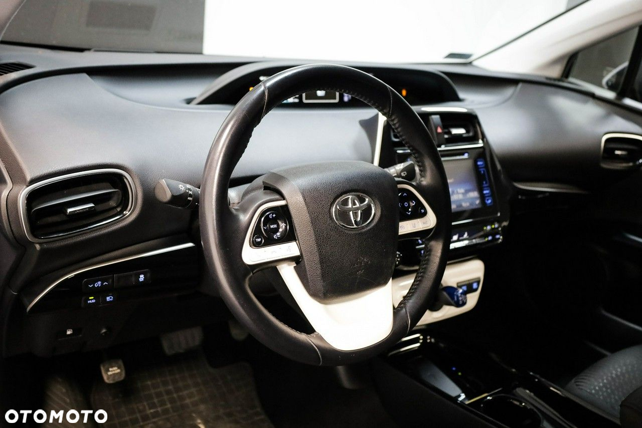 Toyota Prius - 14