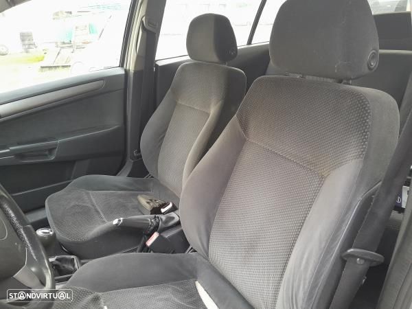 Para Peças Opel Astra H (A04) - 9