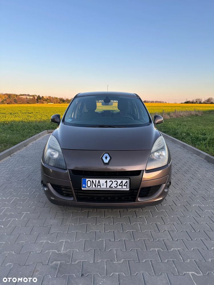 Renault Scenic 1.5 dCi Emotion - 2