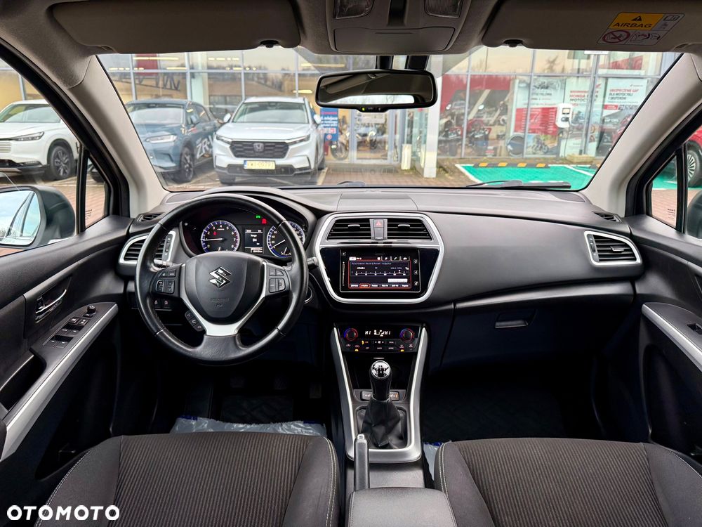 Suzuki SX4 S-Cross 1.0 T Premium - 9