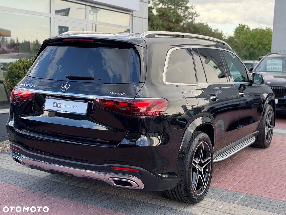 Mercedes-Benz GLS - 8