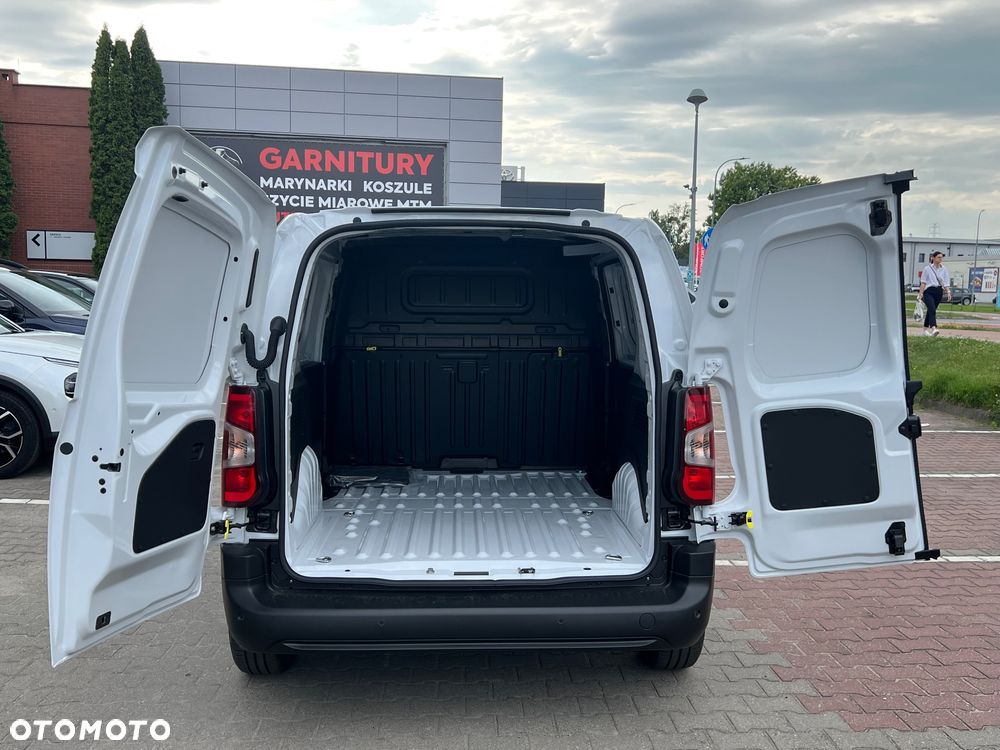 Citroën BERLINGO VAN - 17