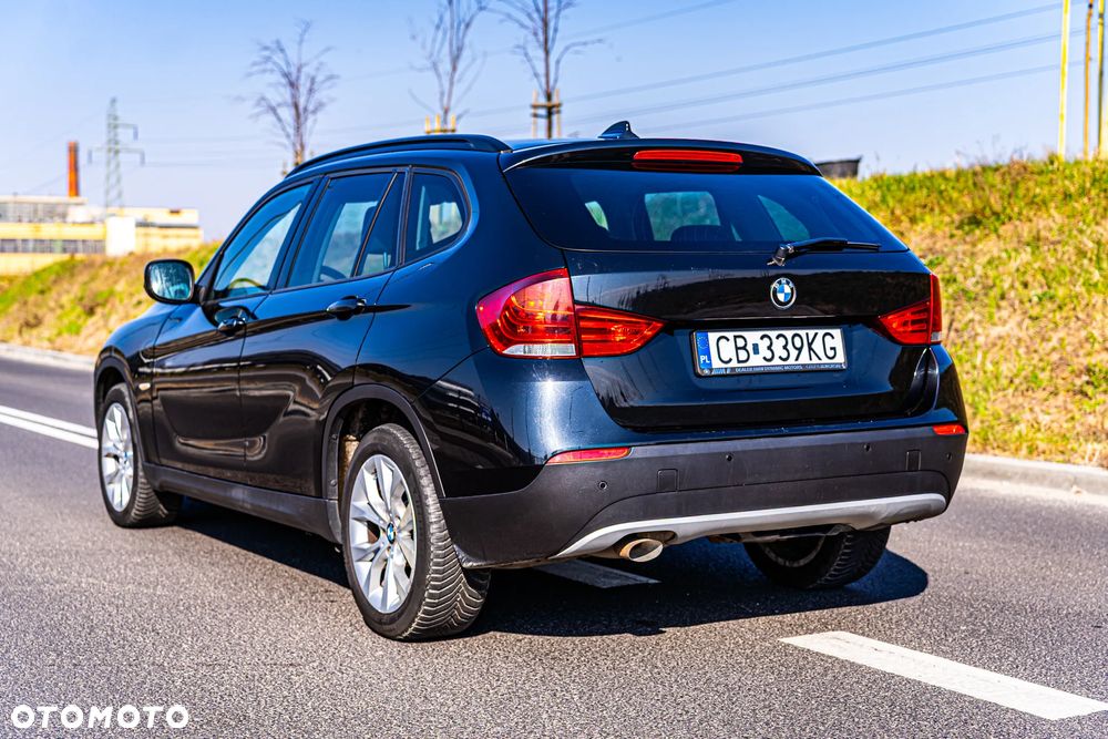 BMW X1 xDrive20d - 10