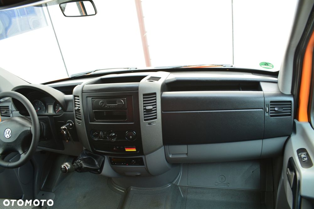 Volkswagen CRAFTER DOKA BLIŹNIAKI - 24