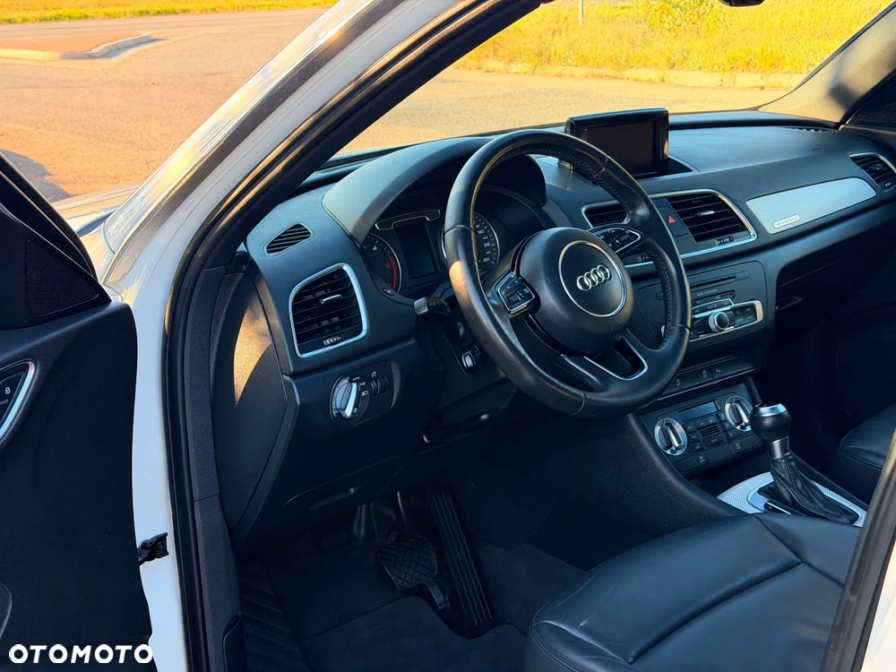 Audi Q3 2.0 TDI Quattro Edycja Specjalna S tronic - 19