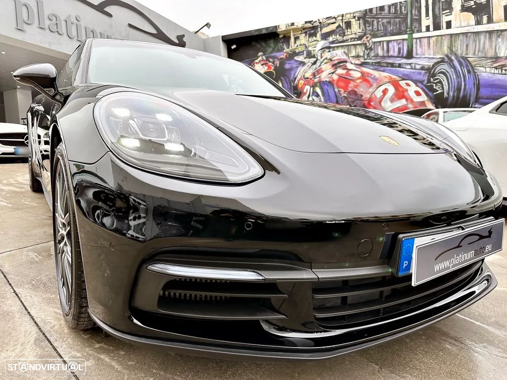 Porsche Panamera 4 E-Hybrid - 43