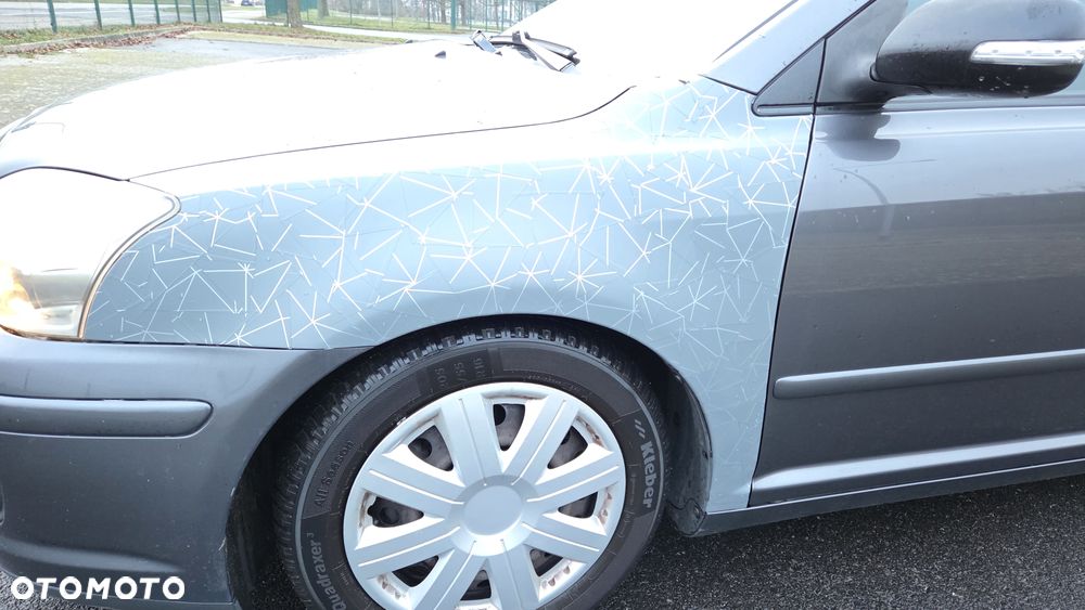 Toyota Avensis 1.8 VVT-i Combi - 4