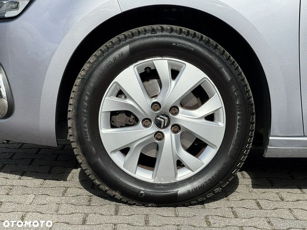 Citroën C4 SpaceTourer 1.2 PureTech Shine S&S EAT6 - 17