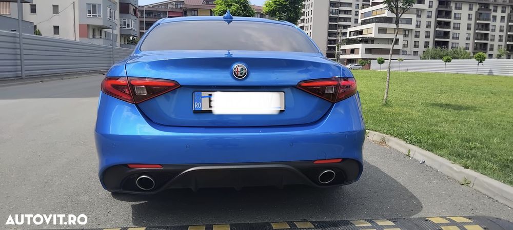 Alfa Romeo Giulia 2.2 AT8 Advanced Efficiency - 6