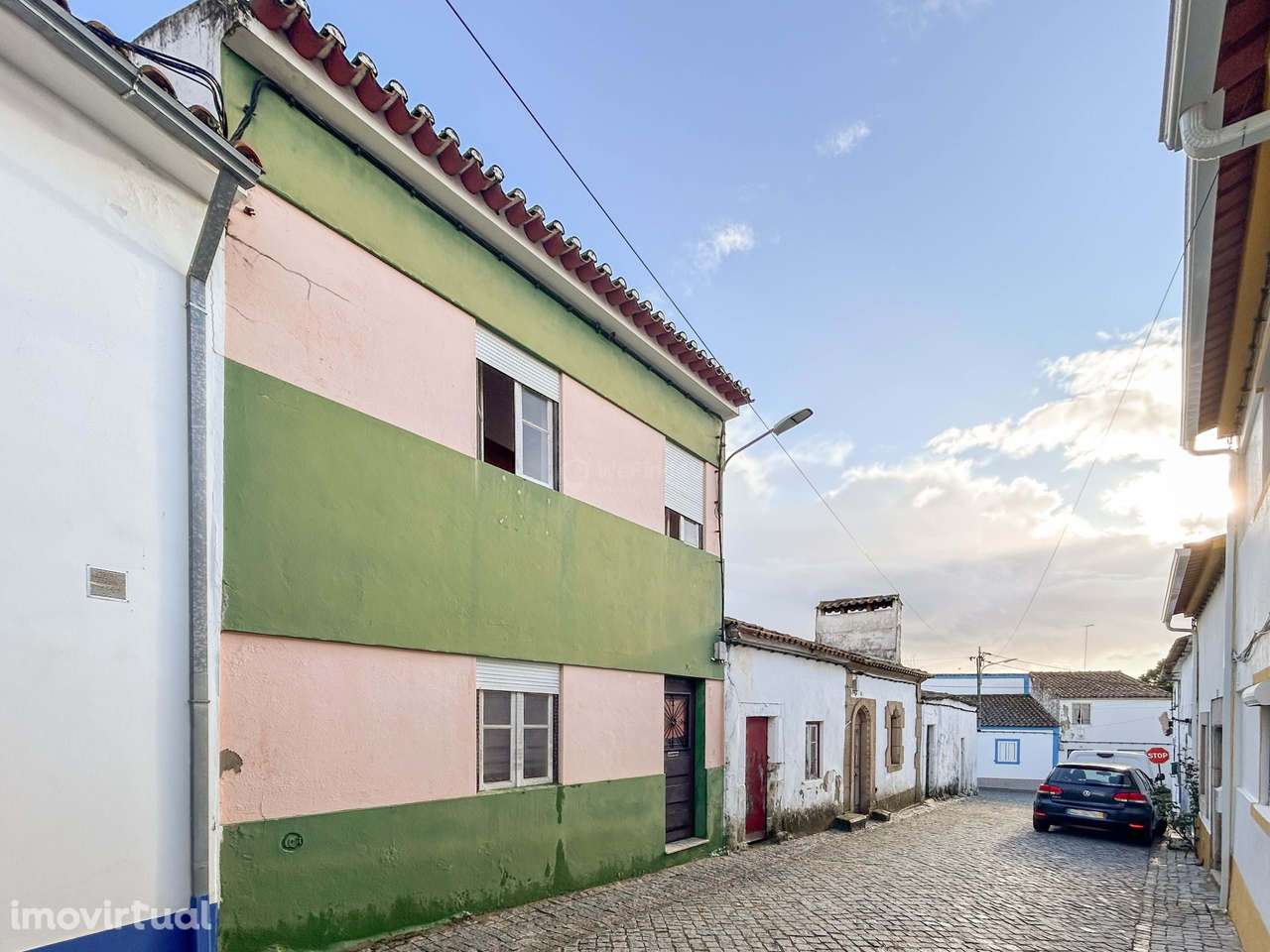 Moradia T3 habitável c/ Quintal e Enorme Potencial de Transformação – - Grande imagem: 5/53