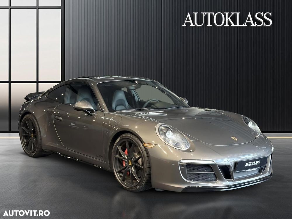 Porsche 911 Carrera GTS PDK - 8