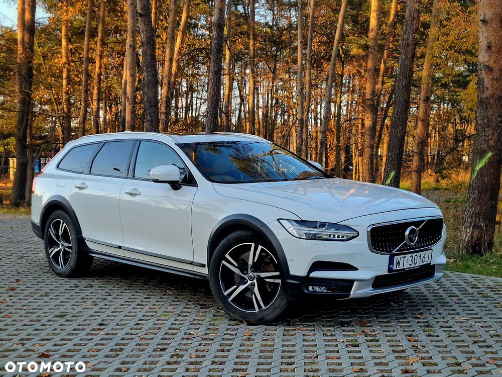 Volvo V90 T5 Momentum - 2