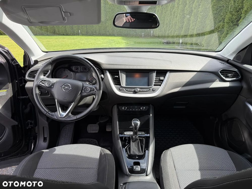 Opel Grandland X 1.2 T GPF Design Line S&S - 12