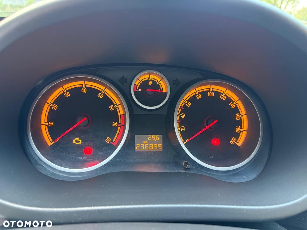 Opel Corsa 1.2 16V Cosmo - 16