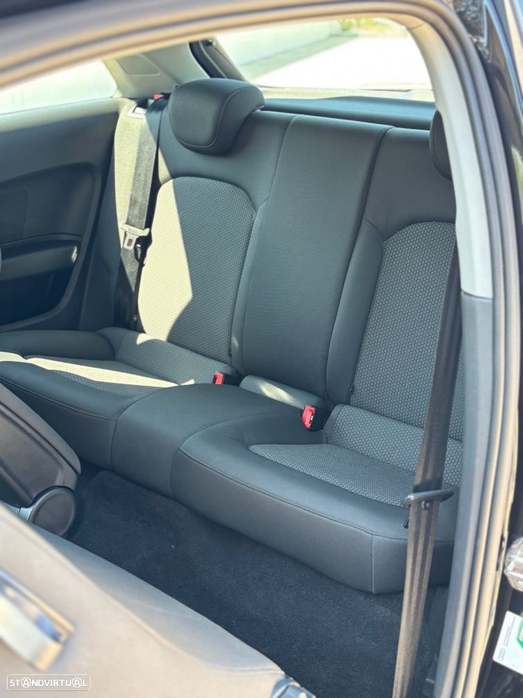 Audi A1 1.0 TFSI Design - 14