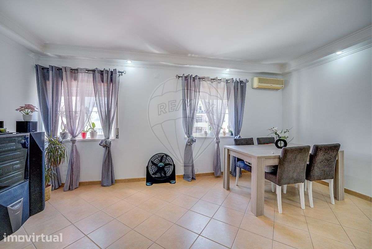 Apartamento T3 para venda na Quinta do Conde - Grande imagem: 3/31