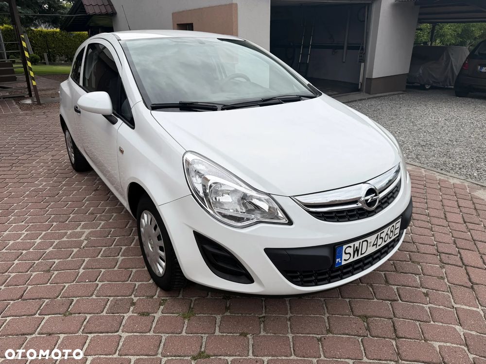 Opel Corsa 1.2 16V Essentia - 3