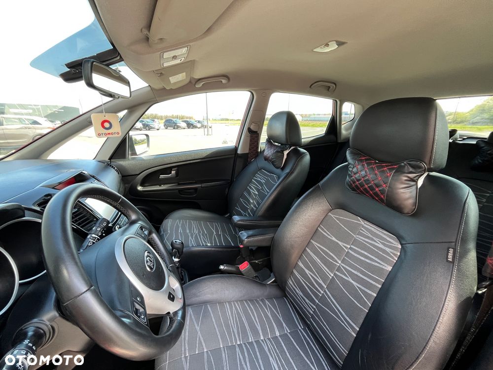 Kia Venga 1.4 L - 10