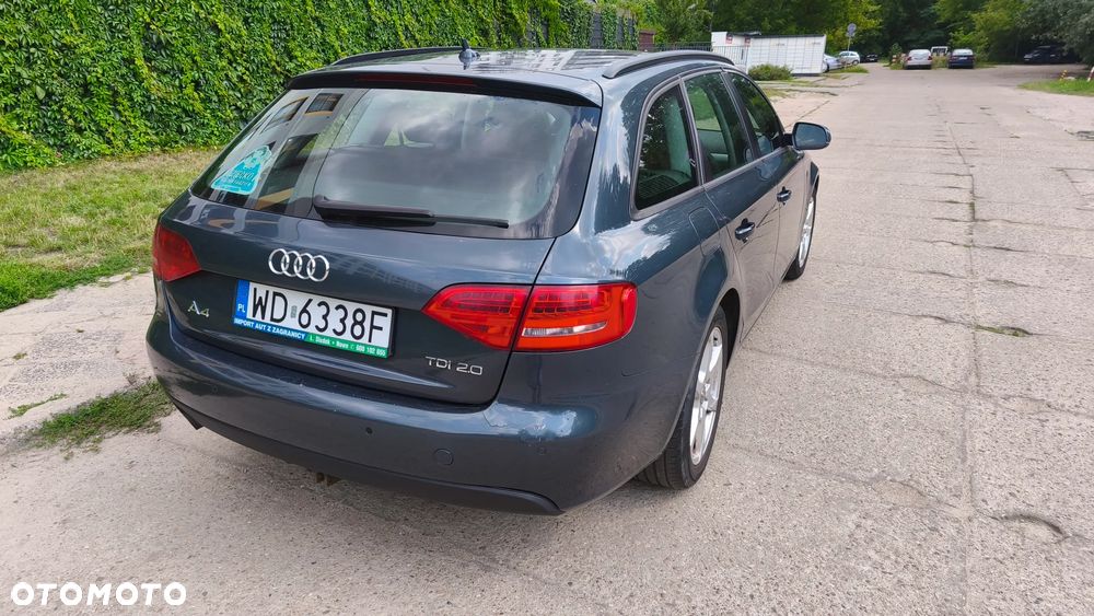 Audi A4 Avant - 5