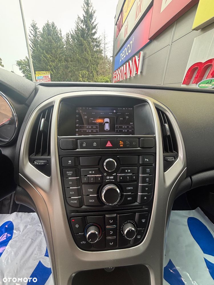 Opel Astra 1.4 Turbo - 28