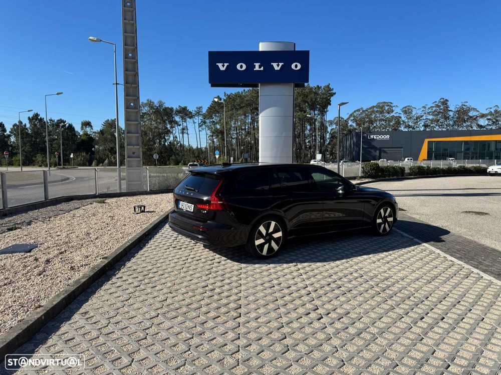 Volvo V60 2.0 T6 AWD TE Plus Dark - 5