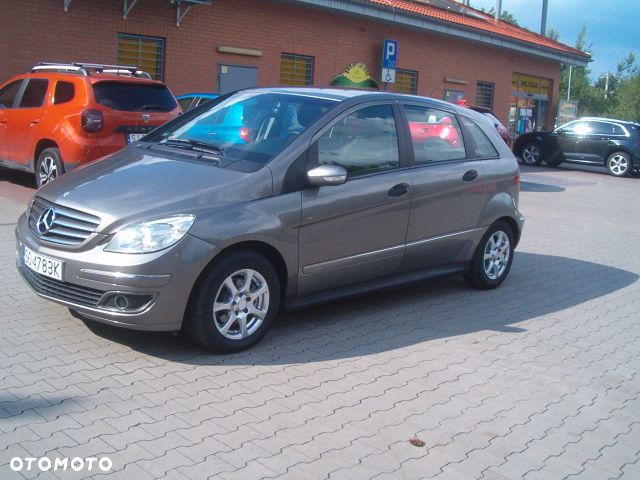Mercedes-Benz Klasa B - 1