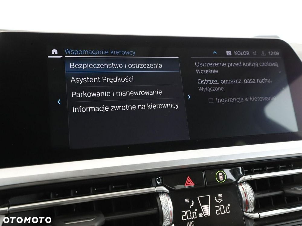BMW Seria 3 320e PHEV M Sport - 27