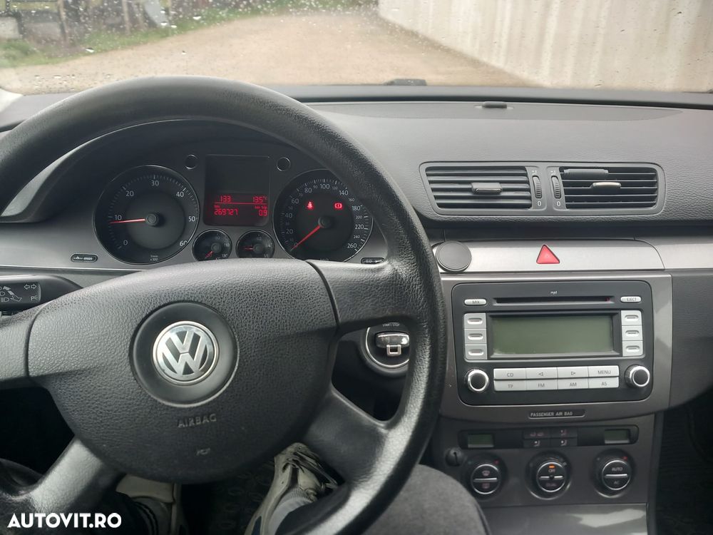Volkswagen Passat - 6